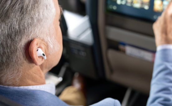 Using Seatback screens On board